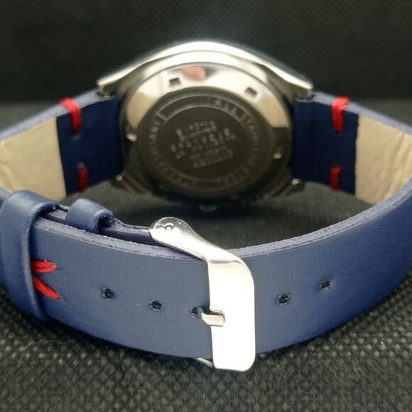 Vintage 1985 Citizen Automatic Mens Silver Watch W/daydate & Blue accents - Picture 2 of 8